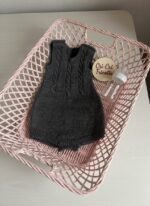 Barboteuse bébé tricotée main gris anthracite, de 3 à 6 mois, vue 2