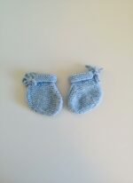 Chaussons bébé tricotés main bleu clair, naissance, vue 2