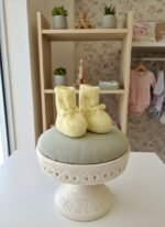 Chaussons bébé tricotés main jaune clair, 3 mois, vue 2