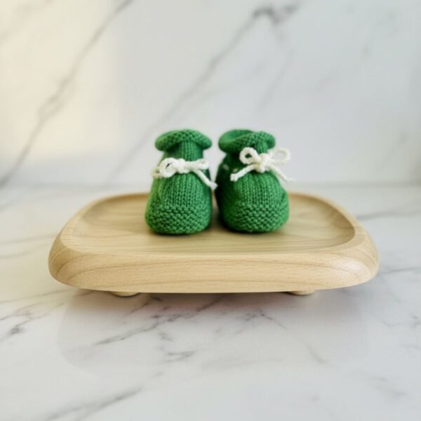 Chaussons bébé tricotés main verts par Cri-Cri, 3 mois
