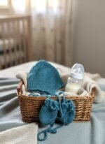 Ensemble bonnet et moufles bébé tricoté main, de 3 à 6 mois